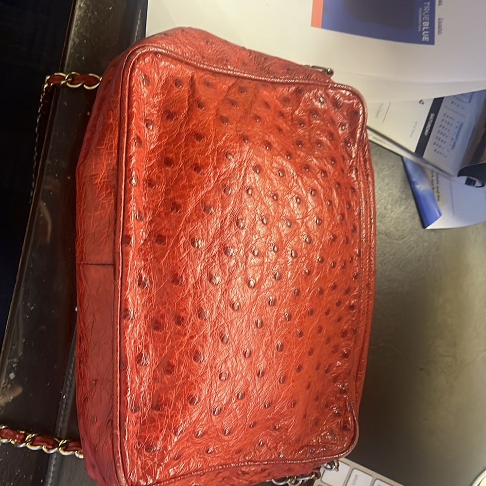 Chanel vintage red ostrich bag from the 70s - Picture 7 of 7